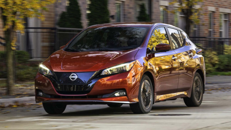 2024 nissan leaf